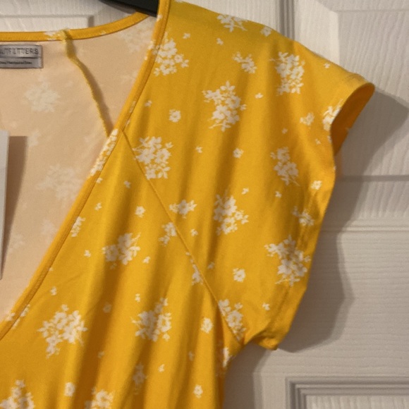 Urban Outfitters Summer Dress size S brand new with tag long 30” bust 30” - Picture 4 of 11